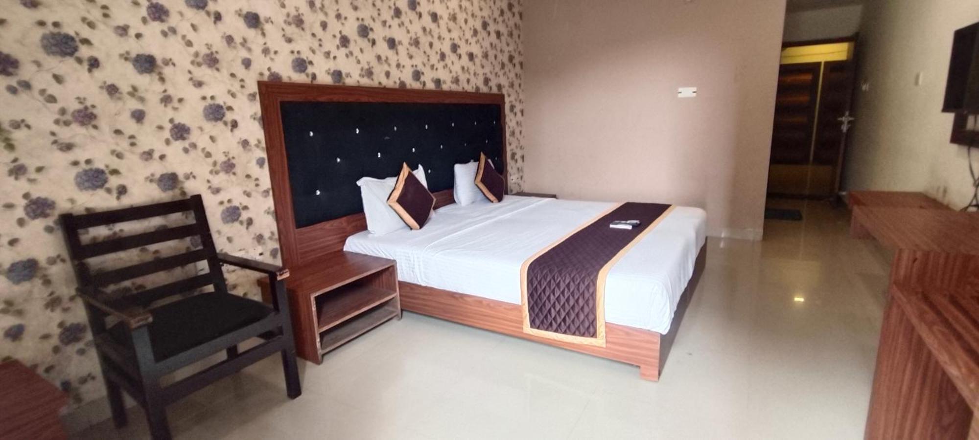 Hotel Admire Suite 钦奈 外观 照片